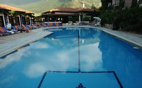 Hisar Holiday Club